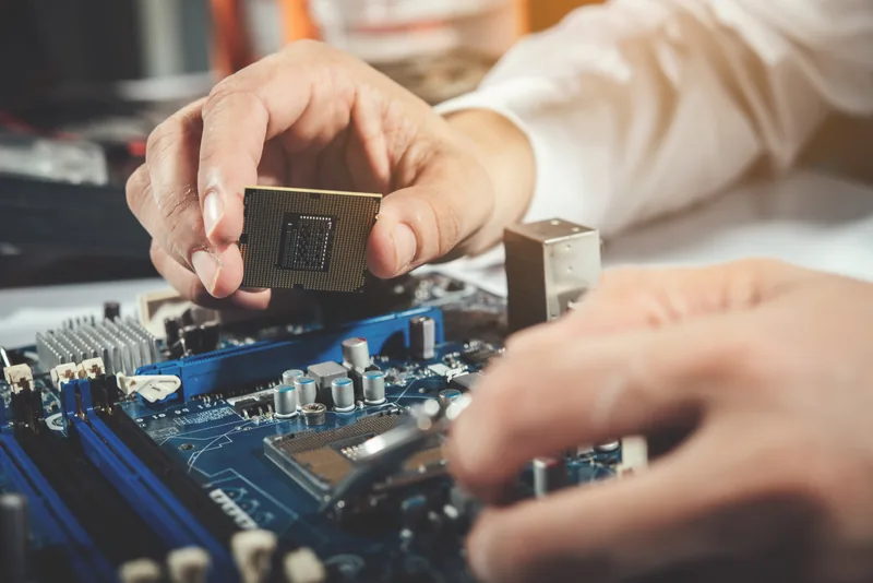Manutenção de computadores e notebooks